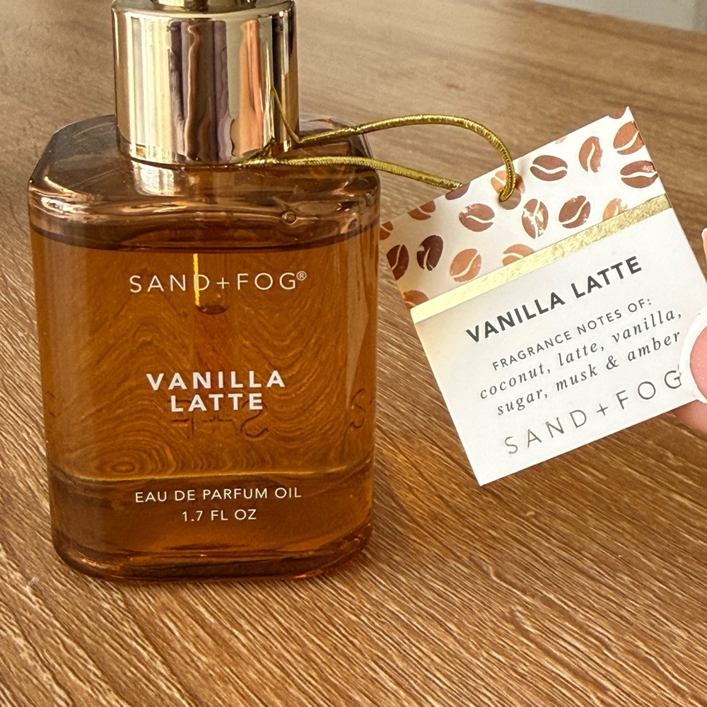 SAND + FOG Vanilla Latte body oil